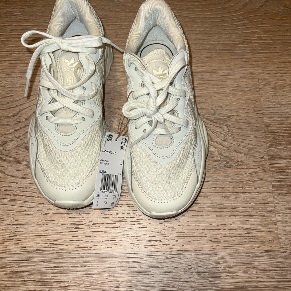 Adidas Kids Ozweego Size 2